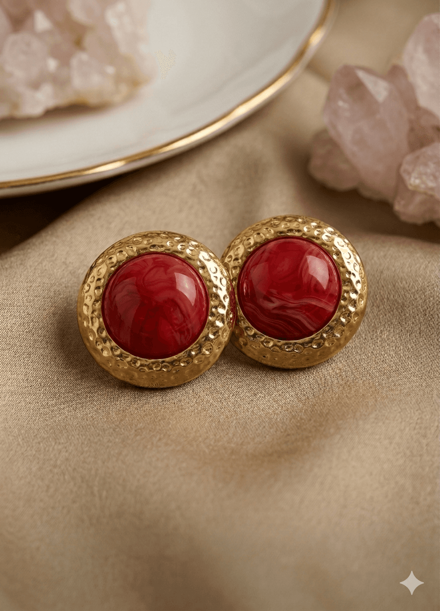 Çelik Gold Kırmızı Mermer Desenli Vintage Küpe - Antik Dokulu Vidalı Küpe